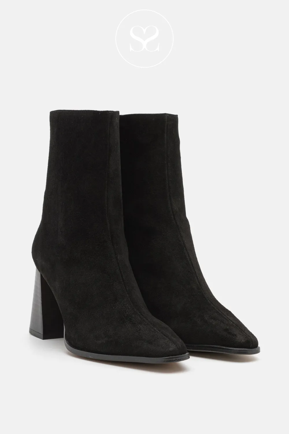 ANGEL ALARCON 24567 BLACK SUEDE BLOCK HEEL BOOTS