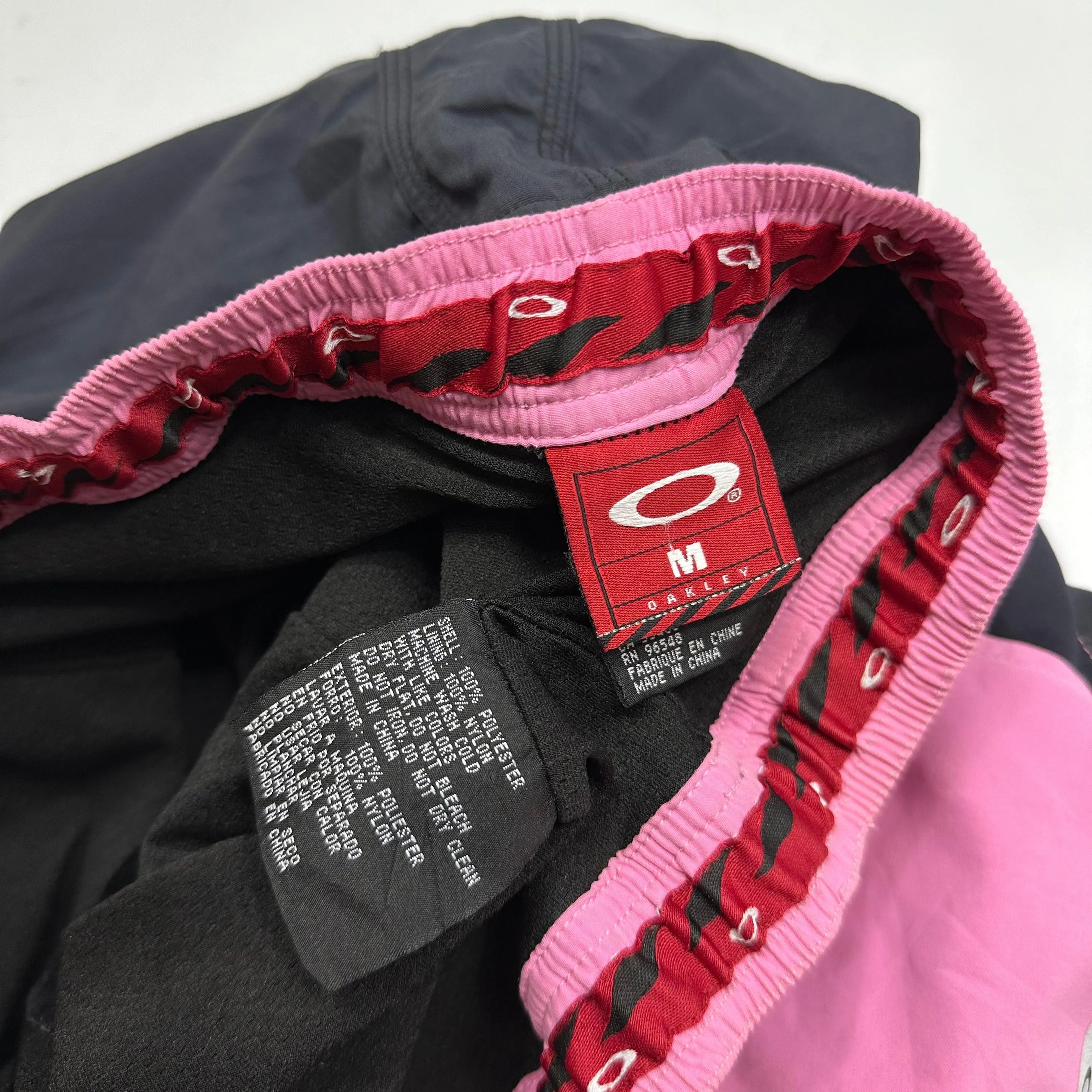 Oakley 00’s Hot Pink Ventilated Shorts - 30-32