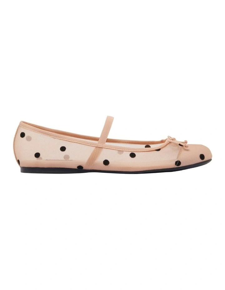 Prendy Ballet Flat in Natural