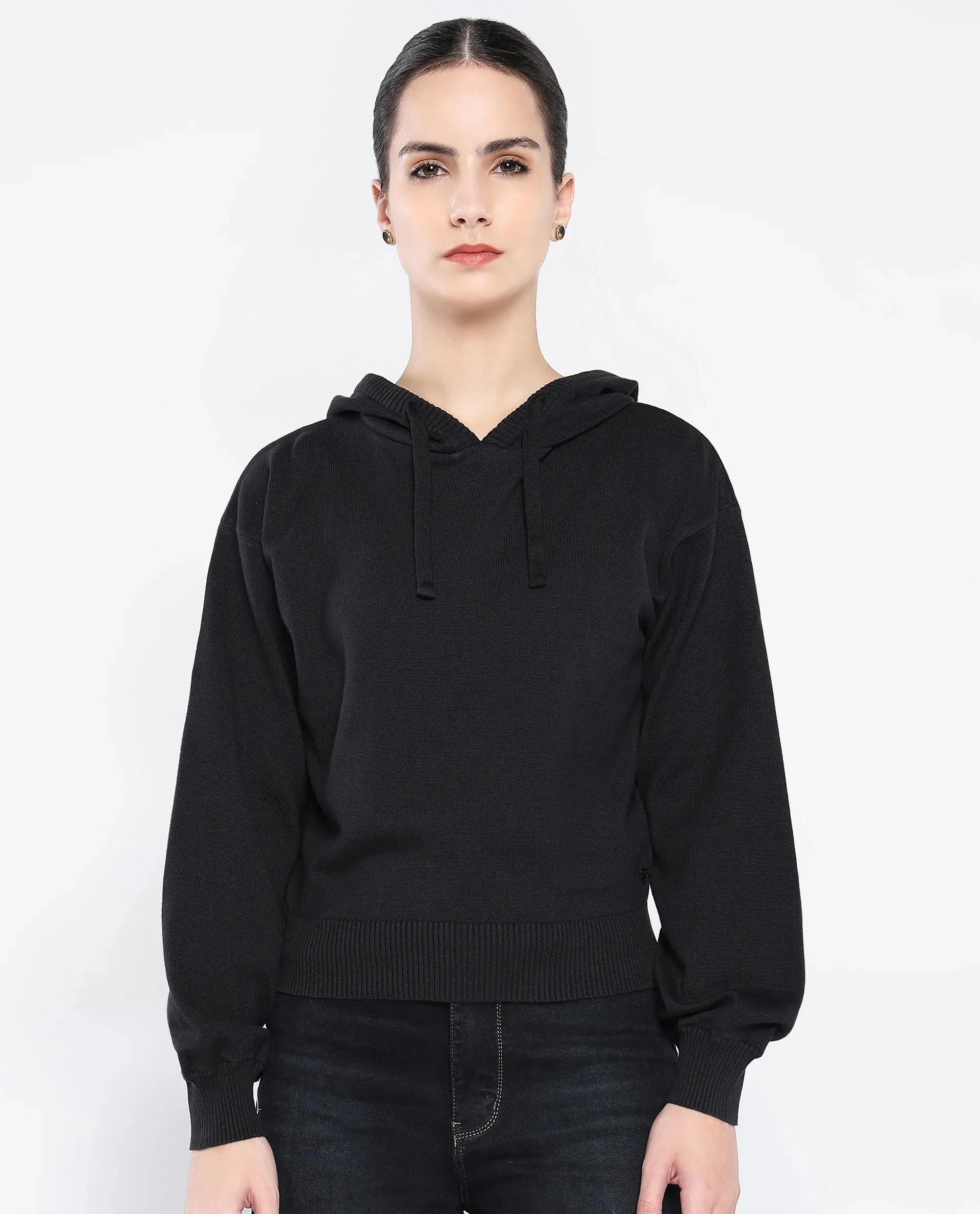 Rareism Women Finnet T Black Plain Hooded Plain Sweater