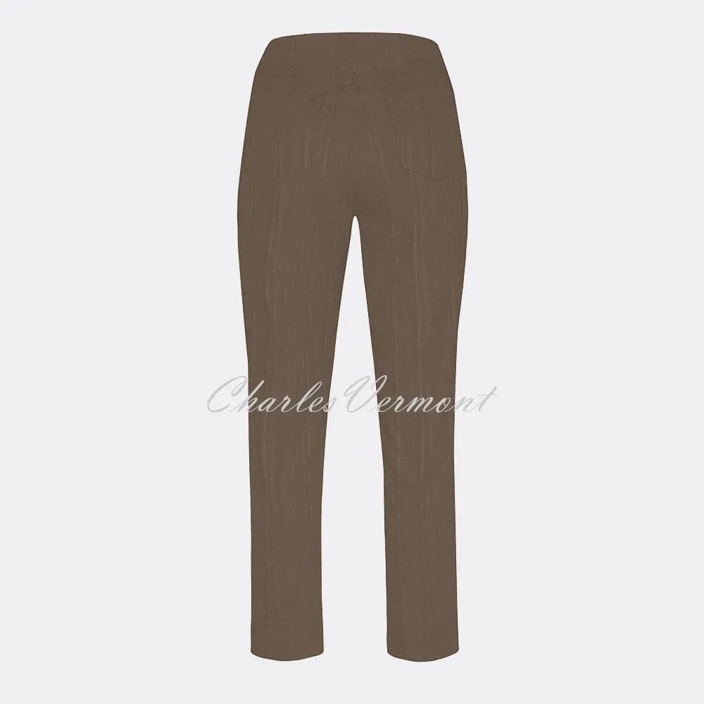 Robell Bella 09 Seersucker - 7/8 Cropped Trouser 52642-54554-18 (Taupe)