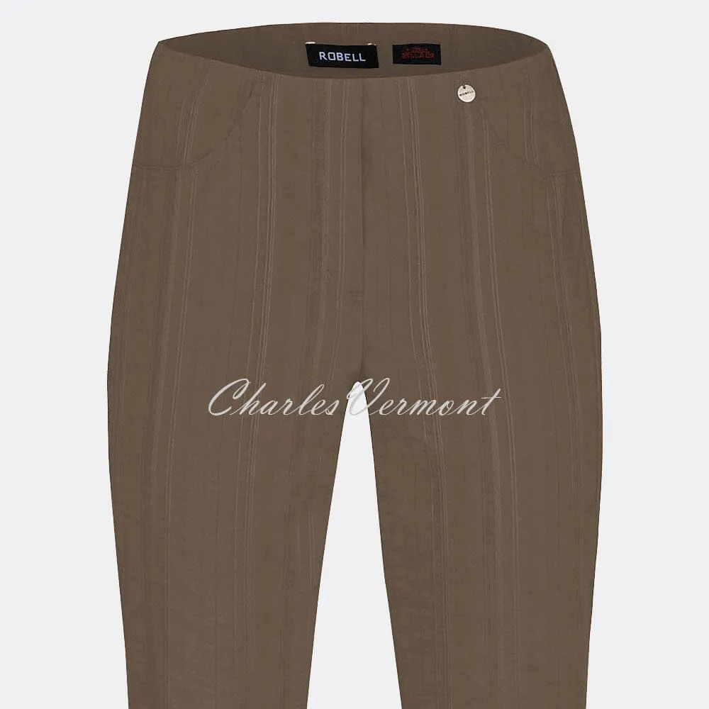 Robell Bella 09 Seersucker - 7/8 Cropped Trouser 52642-54554-18 (Taupe)