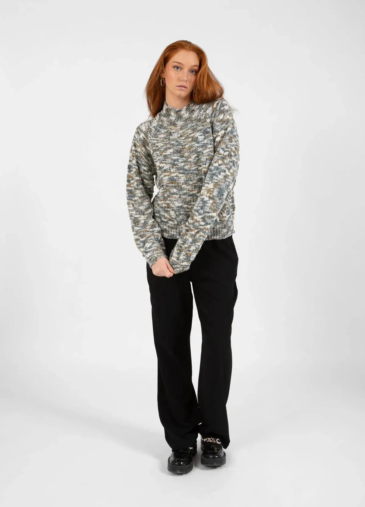 Sacs of Ashbourne   CC Heart LEIA round neck knit sweater