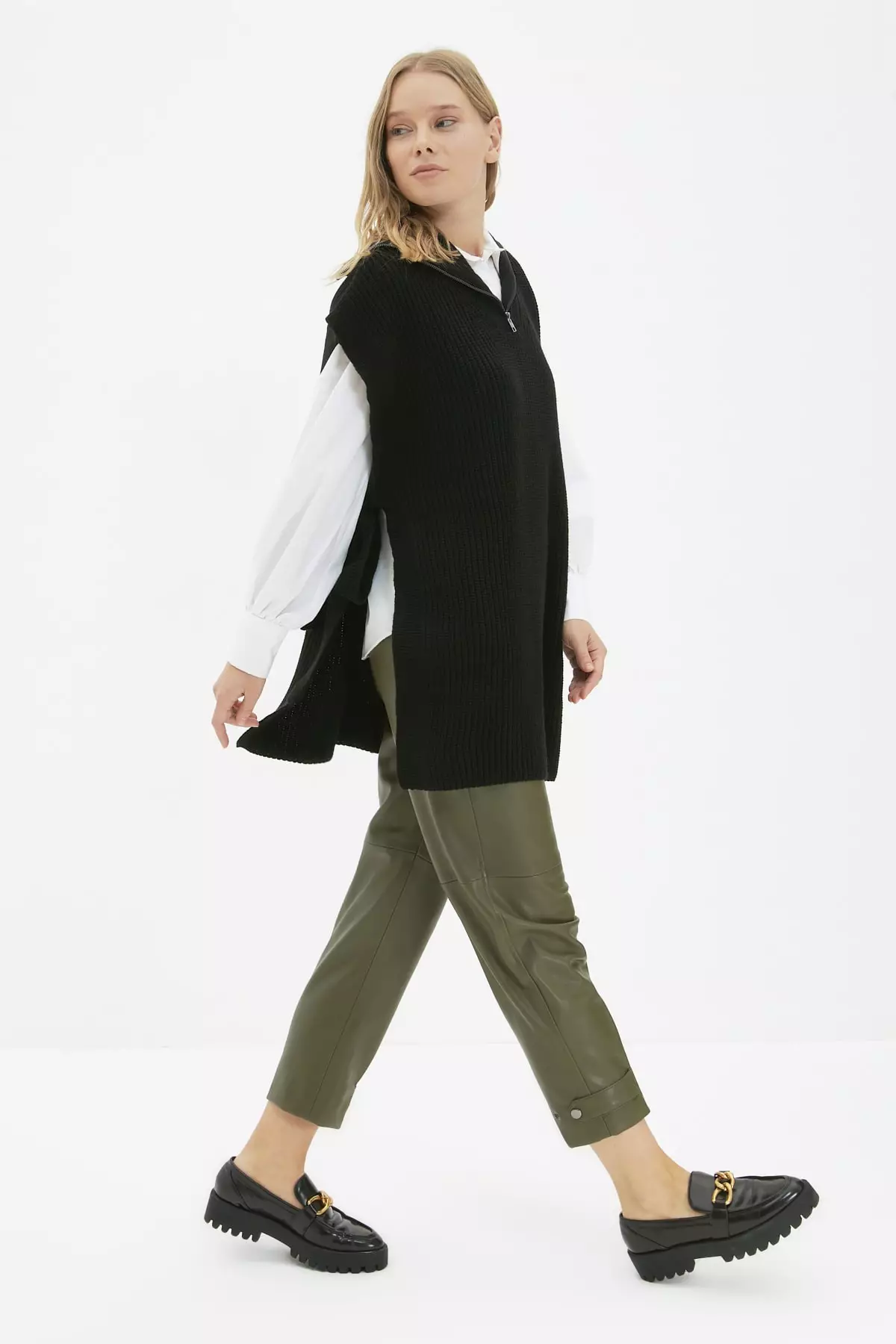 Trendyol MODEST Zip Knit Sweater