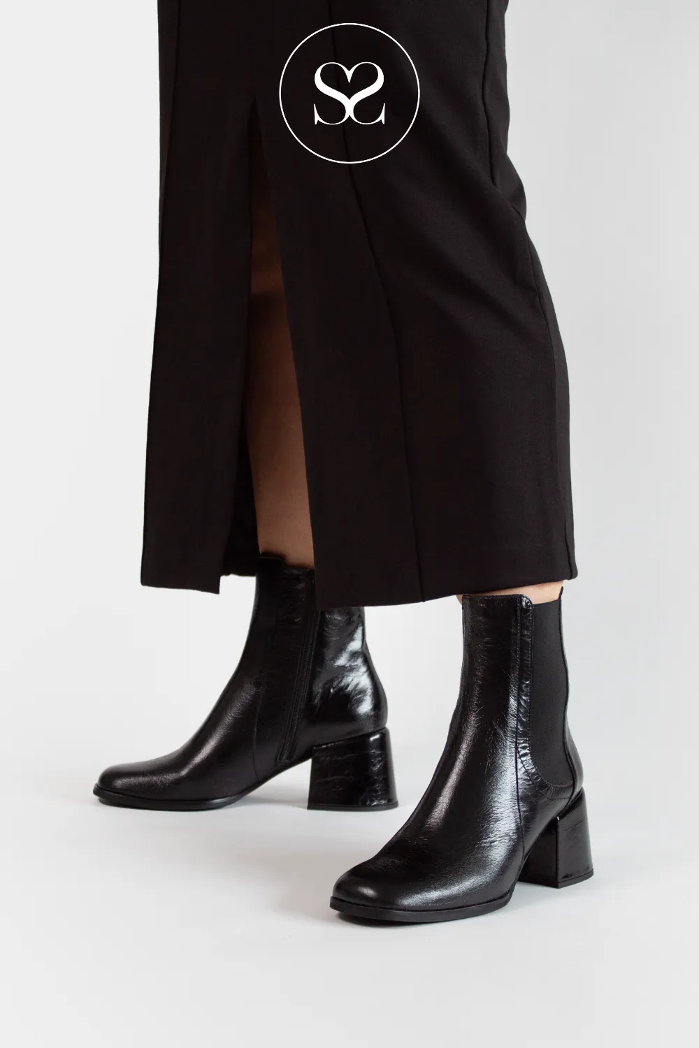 WONDERS H-6403 BLACK PATENT LEATHER BLOCK HEEL CHELSEA BOOTS