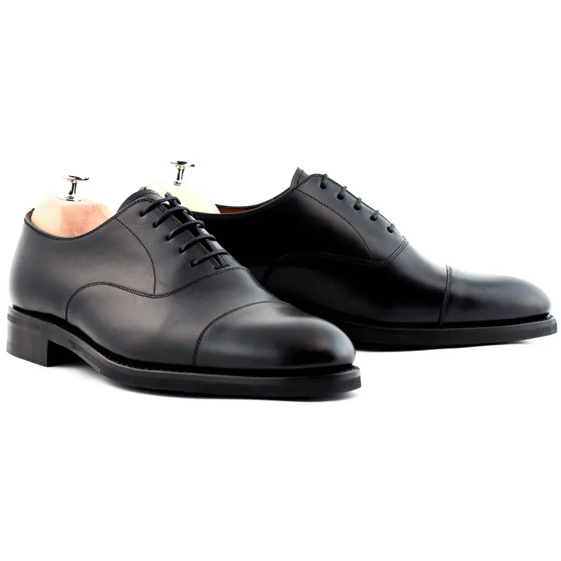 Yanko plain cap toe oxford black, rubber sole